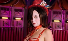 milf-temptress-in-lingerie-flaunts-her-fabulous-curves